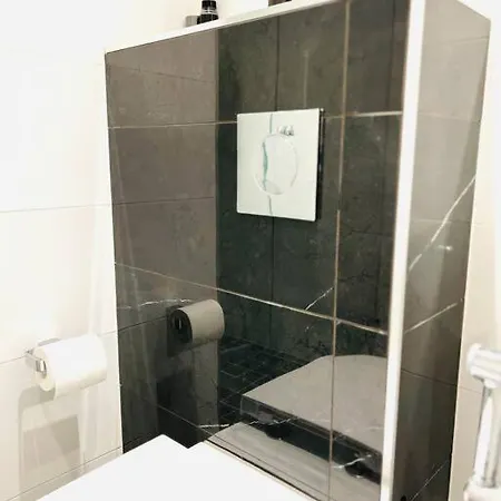 Tilava Huone Vantaalla Apartman Vantaa