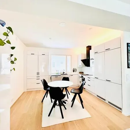 Apartman Tilava Huone Vantaalla *